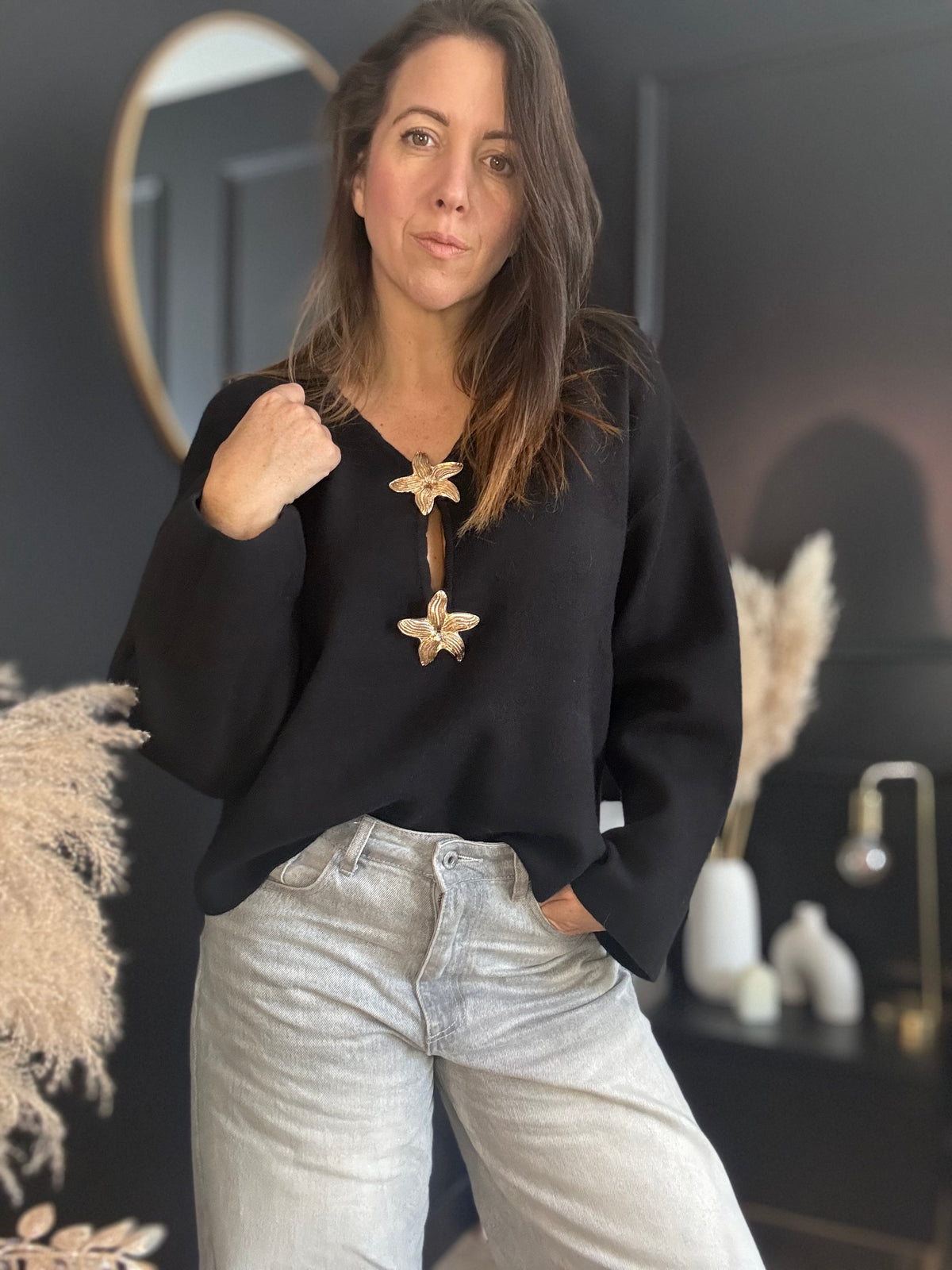 Pull noir étoiles dorées LADY