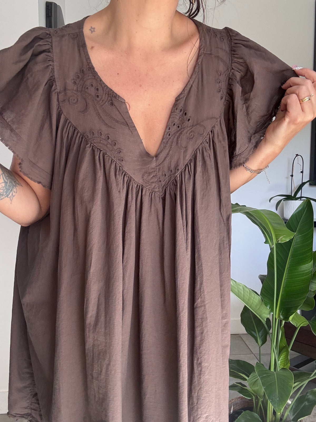 Robe courte chocolat NOMADE