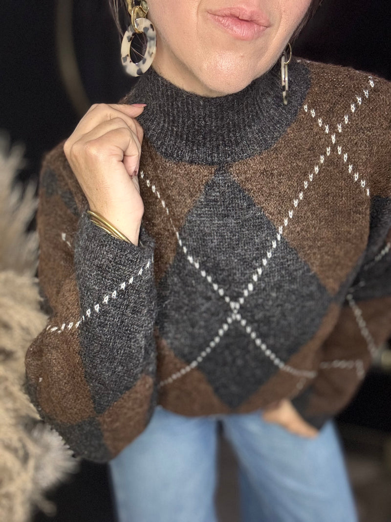 Pull chocolat et gris foncé LULU