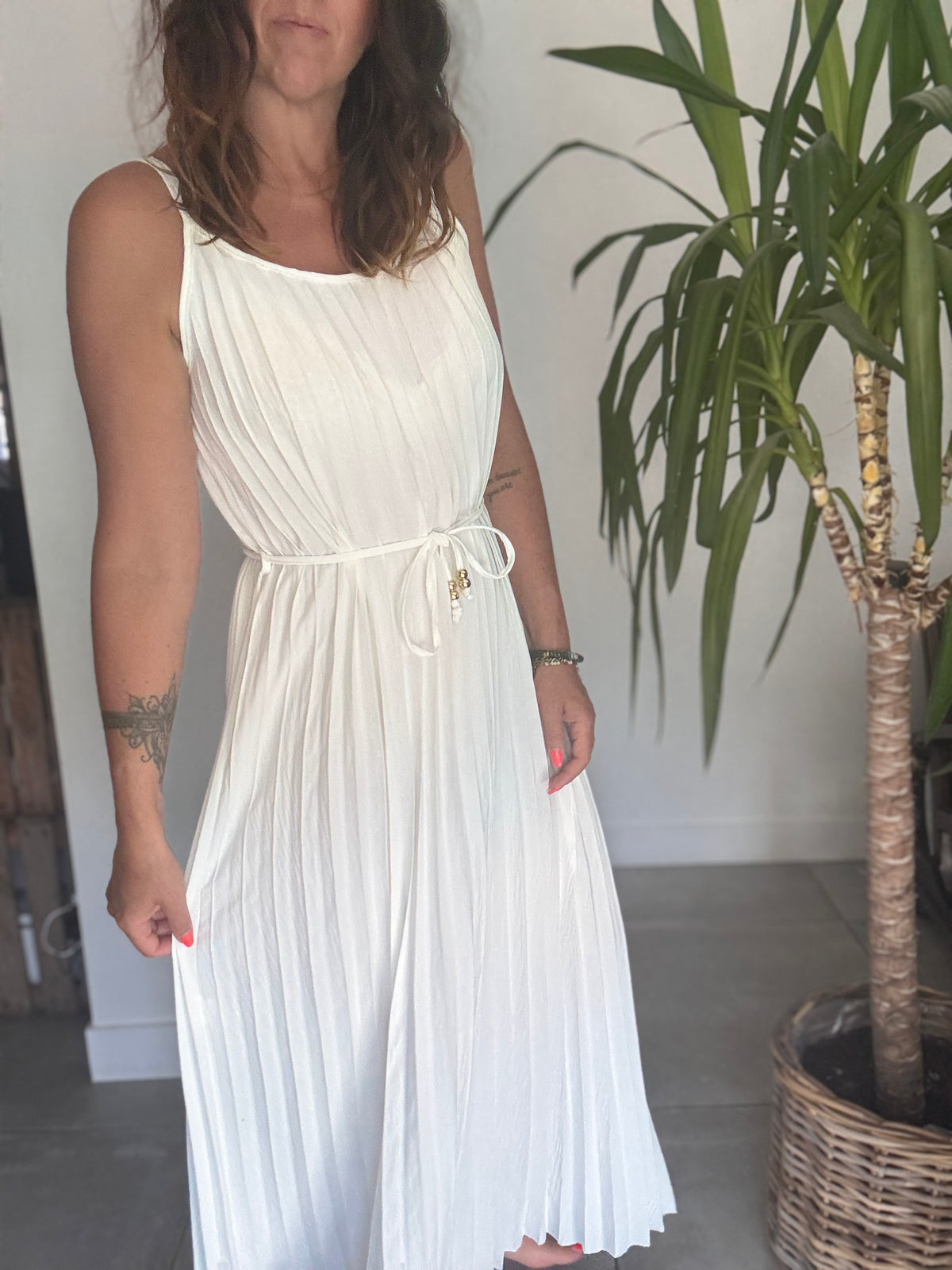 Robe longue blanche plissée MILLIA