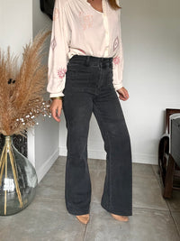 Jean flare noir délavé CINDY