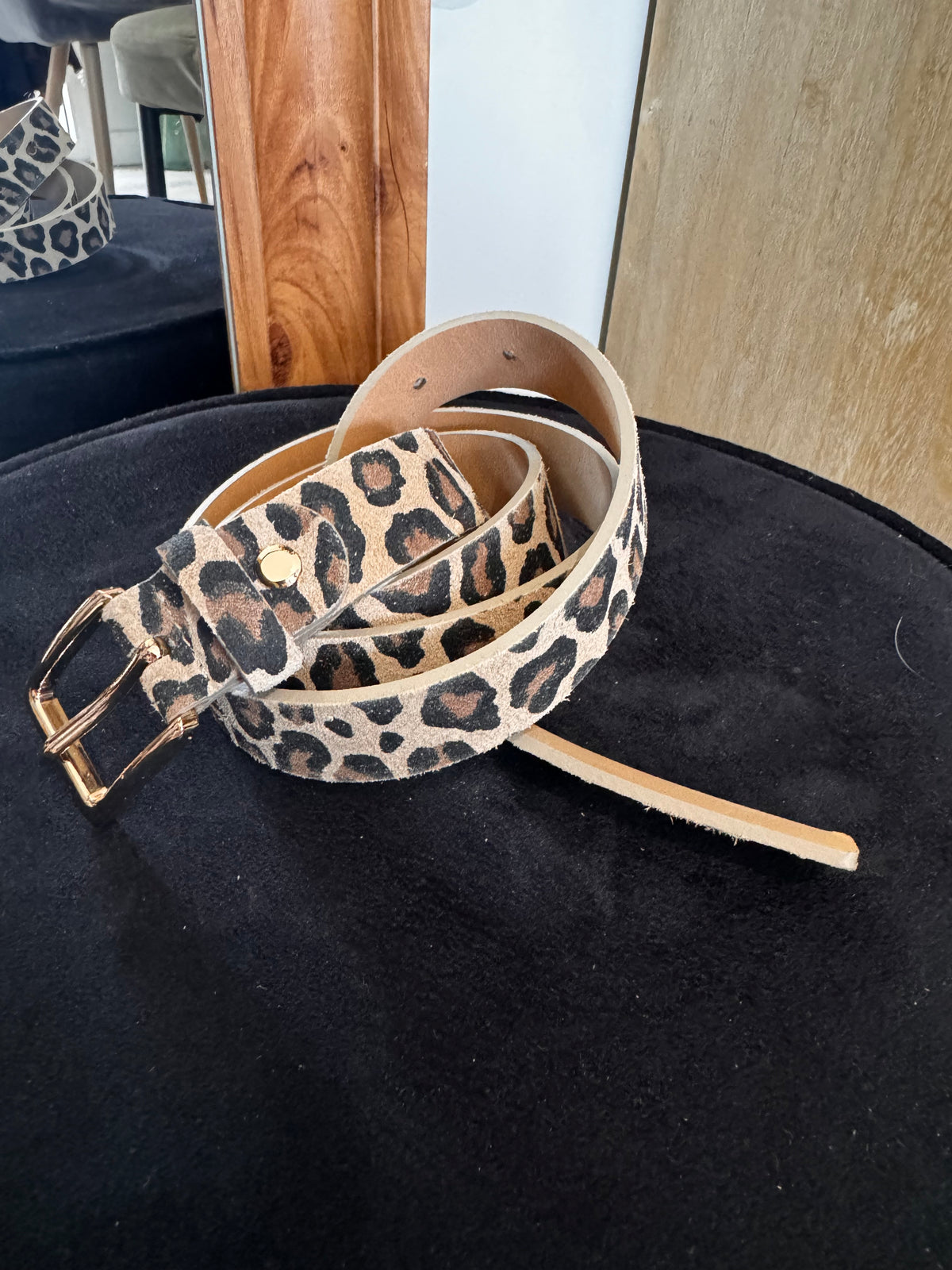 Ceinture en daim imprimé petiti léopard LEO