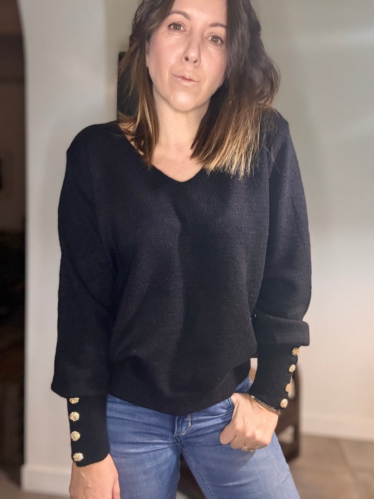 Pull LOU noir détails manches