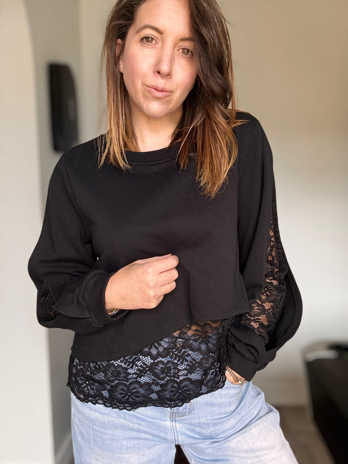 Sweat noir dentelle GABI