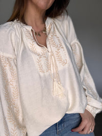 Blouse écru brodé beige MARY