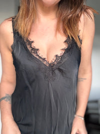 Robe noire KIM