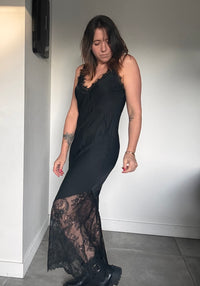 Robe noire KIM